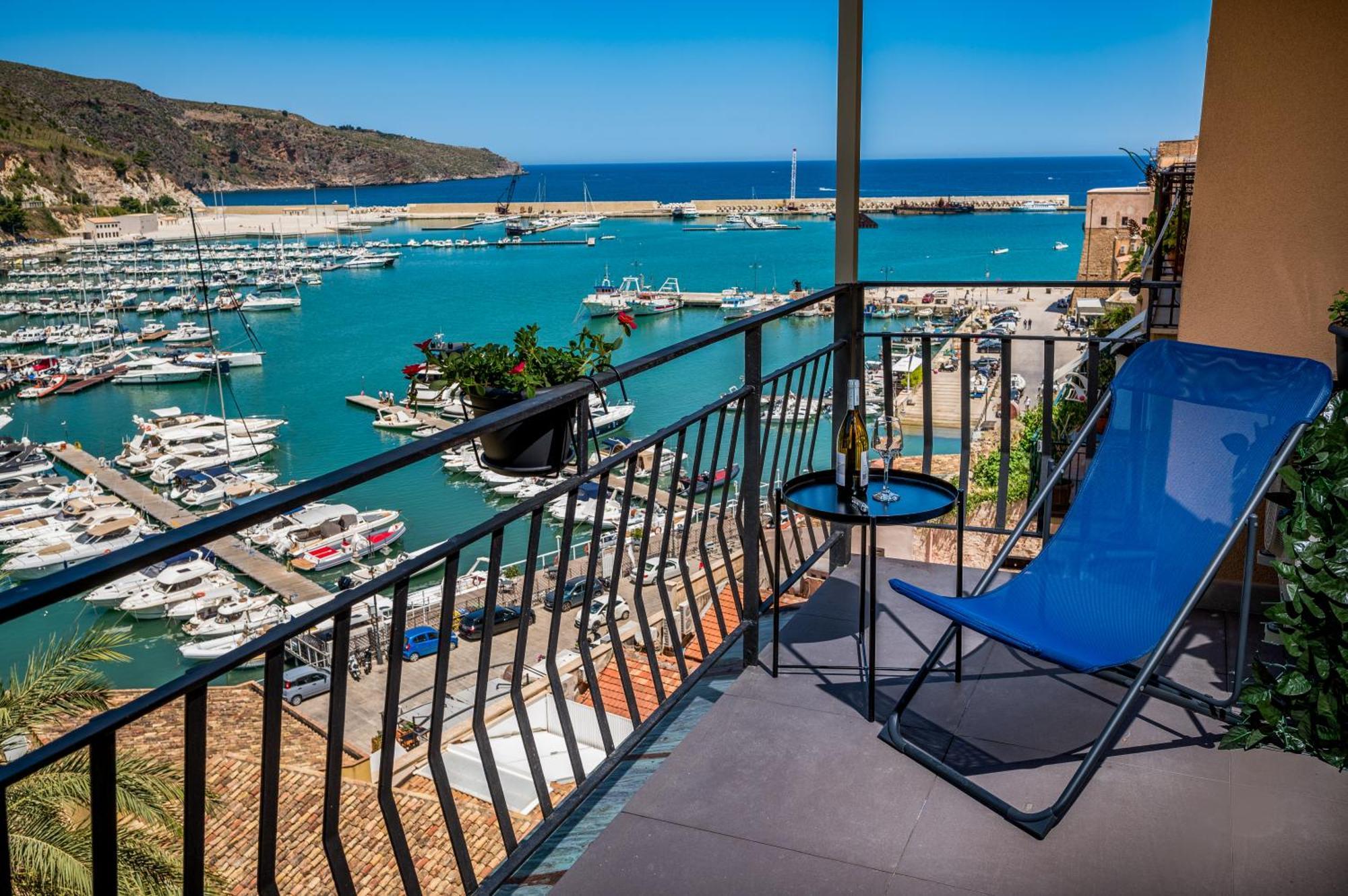 Suite Altamarea "Sea View Studios" Castellammare del Golfo Zewnętrze zdjęcie